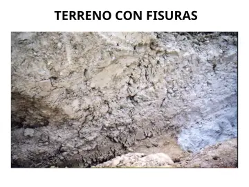 Slide 98: TERRENO CON FISURAS