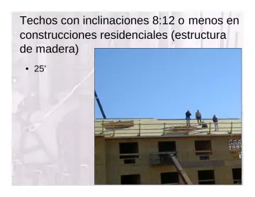 Slide 35: Techos con inclinaciones 8:12 o menos en construcciones residenciales (estructura de…